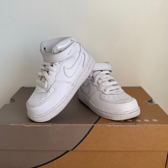 Nike Air Force 1 Mid ‘Triple White’ Toddler Sneakers - SZ 8 C - Picture 9 of 14